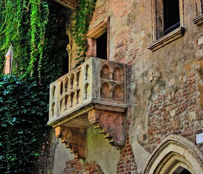 In the Surroundings - Verona